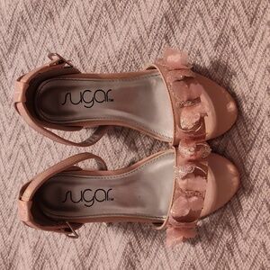 Girl butterfly shoes